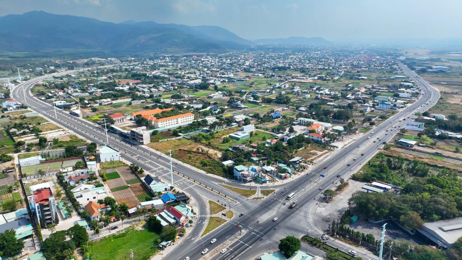 Thị trường bất động sản có gần 3.300 dự án, tổng mức đầu tư 7,4 triệu tỷ đồng