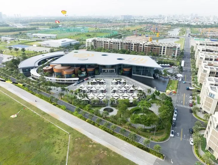 Đường Liên Phường thông xe nâng tầm trải nghiệm di chuyển về khu Đông